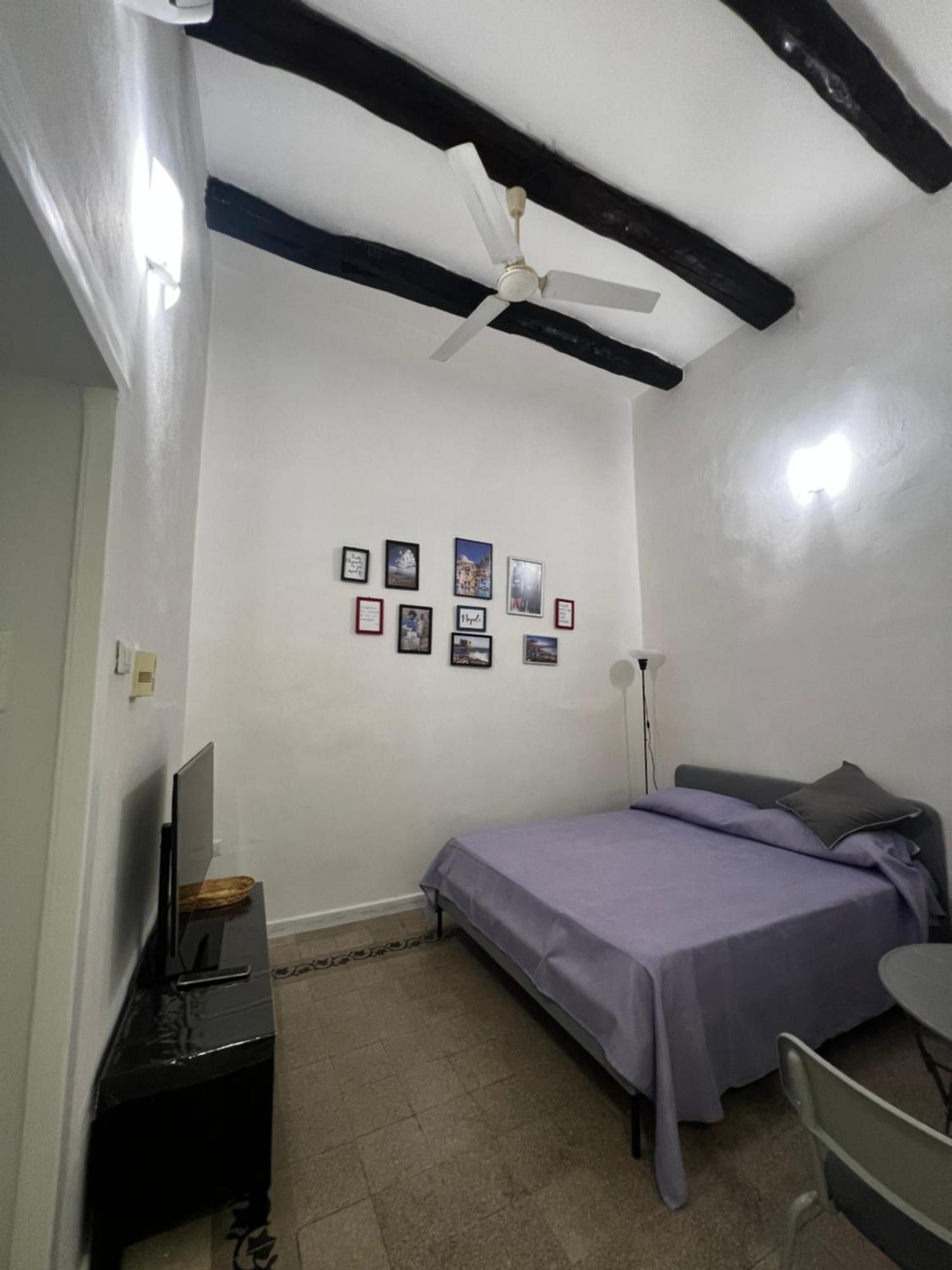 Hotel Dimora Nardones Napoli Esterno foto